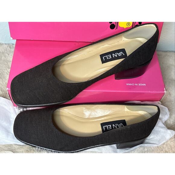 Vaneli Women's Dark Brown Fabric Low Heel Square Toe Shoe Size 9M - Picture 2 of 7